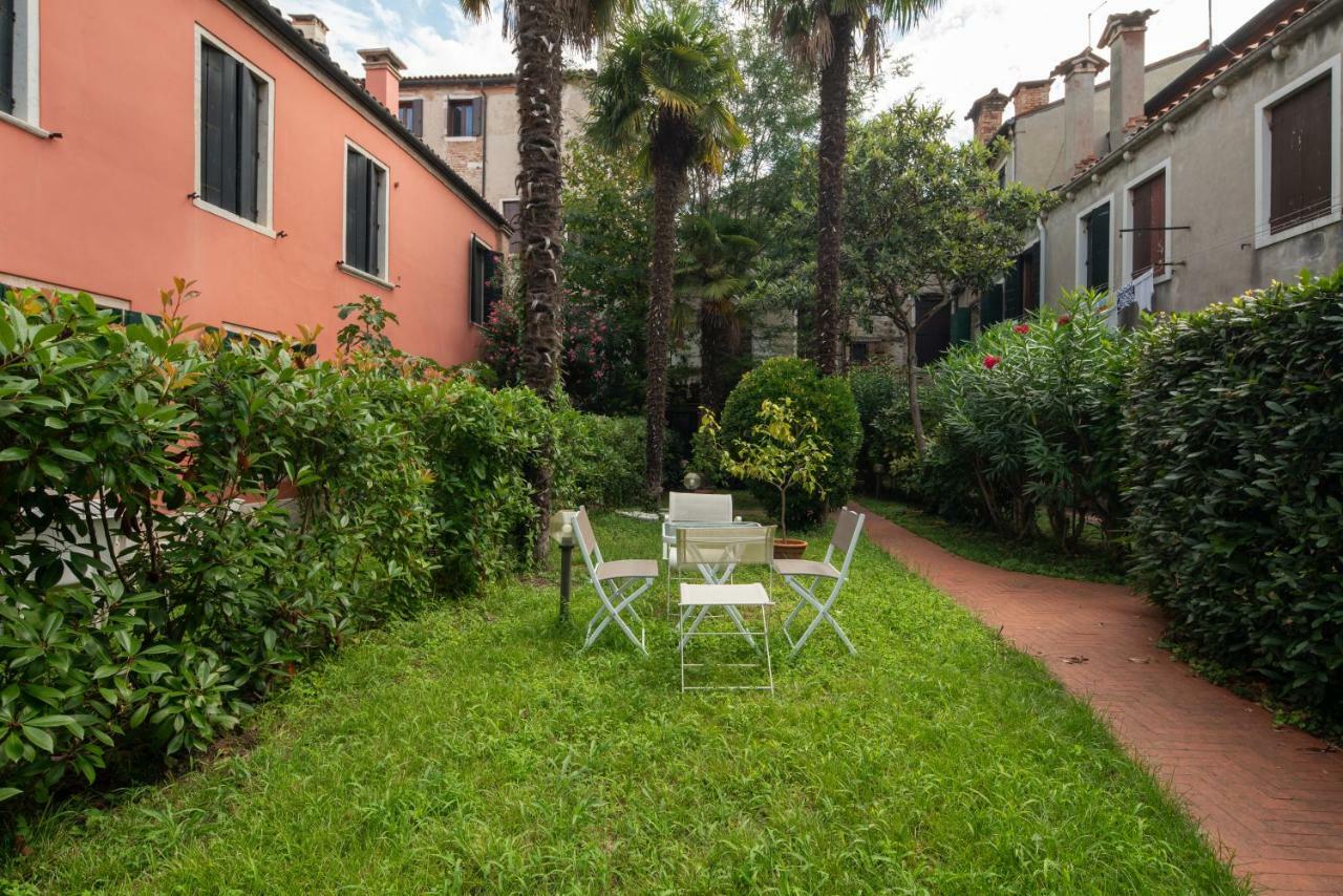 Garden Apartment Venice Exterior photo